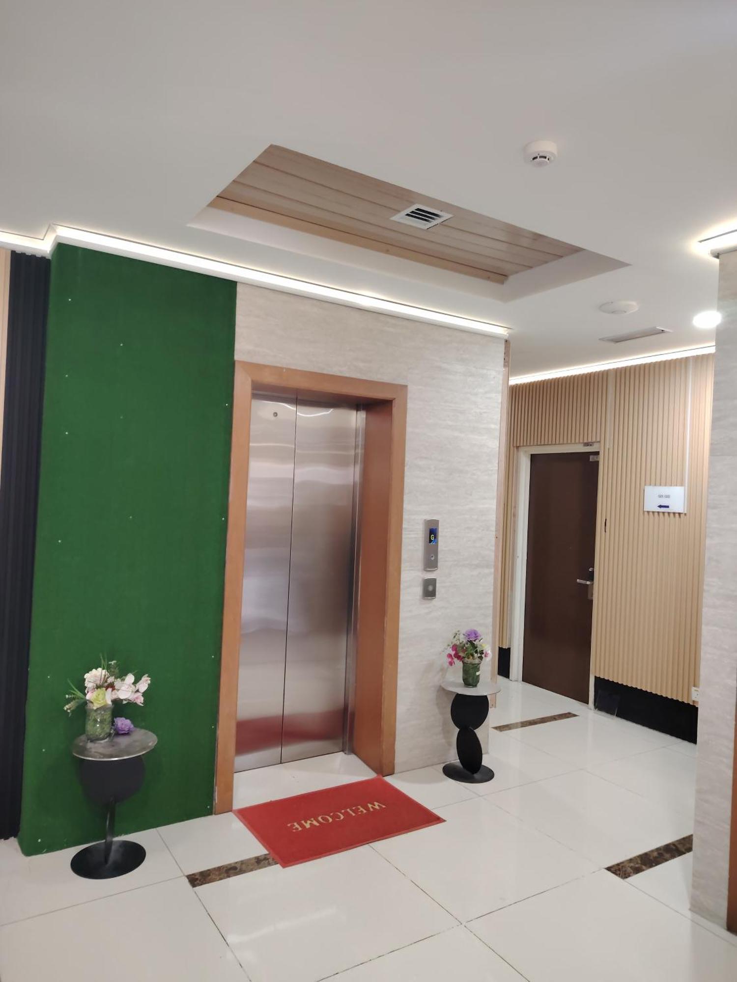 Golden Leaf Boutique Hotel Nusa Idaman Formerly Known As Ariana Hotel ジョホールバル エクステリア 写真